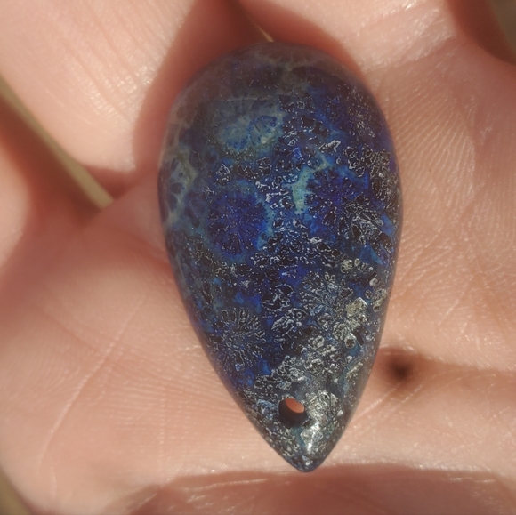New Blue Fossil Teardrop Pendant. - Picture 8 of 16
